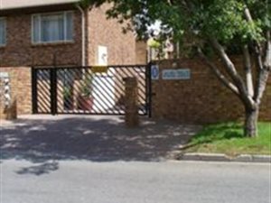 2 Bed Townhouse in Beyers Park