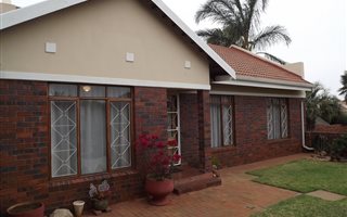 3 Bedroom Townhouse in Flamwood