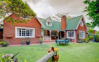 5 Bedroom House in Fernridge