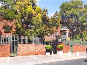 2 Bed Apartment in Woodmead