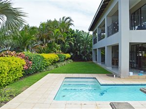 4 Bed House in Southbroom