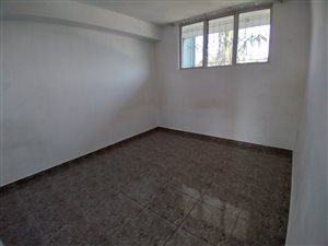 2 Bed Apartment in Reservoir Hills