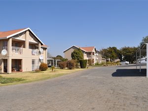 2 Bed Townhouse in Elarduspark