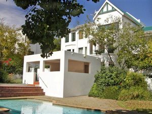 2 Bed Apartment in Dunkeld West