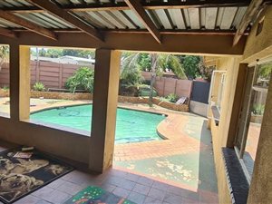 5 Bed House in Minnebron
