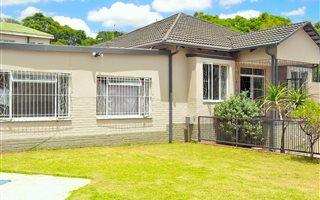 6 Bedroom House in Muckleneuk