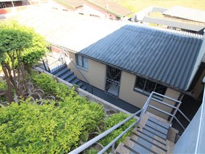 2 Bed House in Chatsworth Central