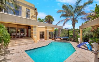 4 Bedroom House in Florida Hills