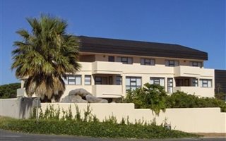 2 Bedroom Apartment in Kleinmond