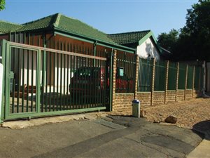 1 Bed Garden Cottage in Greymont