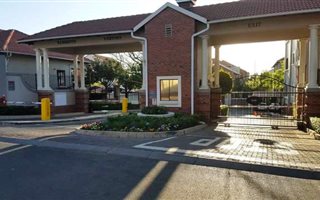 2 Bedroom Apartment in Paulshof