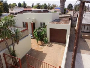 2 Bed House in Mimosa Park