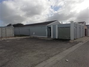 3 Bed House in Mitchells Plain
