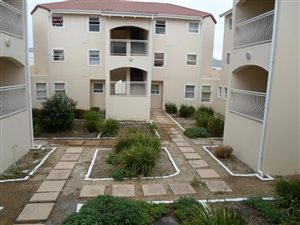 2 Bed Apartment in Whispering Pines