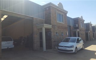 456 m² Commercial space in Amanzimtoti