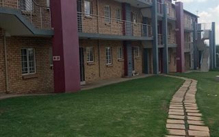 2 Bedroom Townhouse in Monavoni