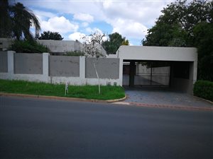 3 Bed House in East Town