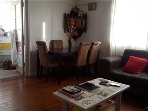 2 Bedroom Apartment in Quigney
