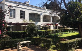2 Bedroom Duplex in Saxonwold