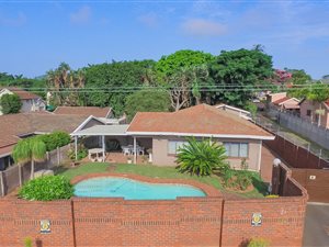 3 Bed House in Durban North
