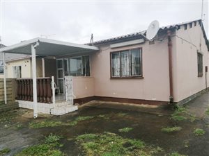 3 Bed Townhouse in Caneside