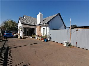 240 m² Commercial space in Edenvale
