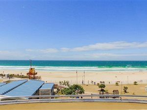 6 Bed Apartment in Jeffreys Bay
