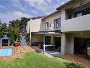 4 Bed House in Elton Hill