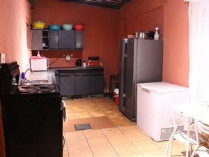 4 Bed House in Nellmapius