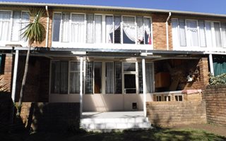 2 Bedroom House in Hutten Heights
