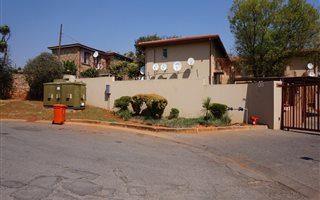 2 Bedroom Apartment in Boskruin