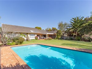 4 Bed House in Sunningdale