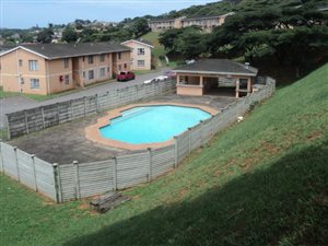 3 Bed Apartment in Woodhaven