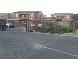 2 Bed Apartment in Laser Park