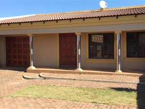 3 Bed House in Doornkop