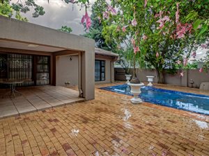 4 Bedroom Cluster in Bryanston East