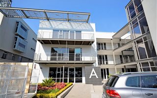 354 m² Office Space in Bryanston