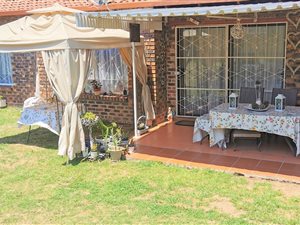 3 Bed Townhouse in Kelvin