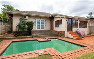 3 Bedroom House in Manor Gardens
