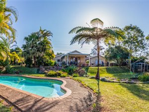 5 Bed House in Hillcrest Park