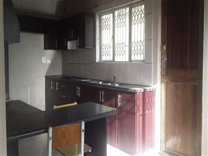 3 Bed House in Umhlatuzana