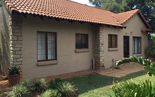 3 Bedroom Townhouse in The Coves