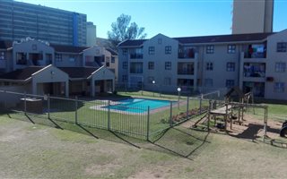 2 Bedroom Apartment in Sydenham