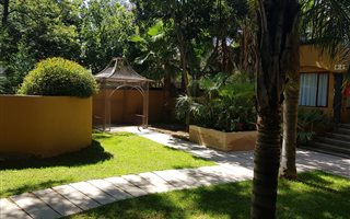 1 Bedroom Apartment in Lanseria and surrounds