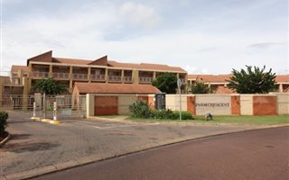 1 Bedroom Flat in The Orchards
