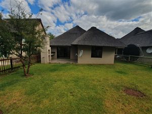 3 Bed Townhouse in Hoedspruit