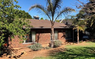 4 Bedroom House in Panorama