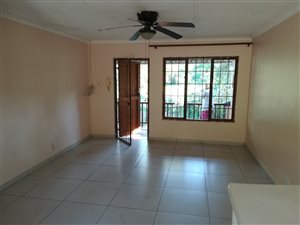 3 Bed Simplex in Highland Hills
