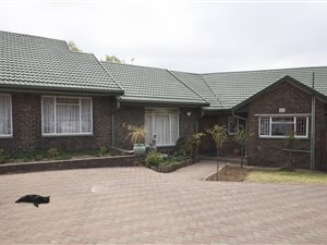 5 Bed House in Overkruin