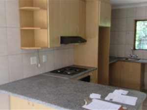 2 Bedroom Townhouse in Verwoerdpark